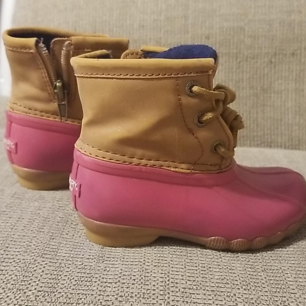 Sperry boots